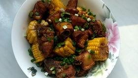 玉米烧排骨的做法视频,玉米烧排骨，色香味俱全的烹饪教程